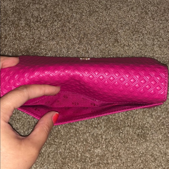 ❌SOLD❌ Tory Burch Wallet - Picture 7 of 8